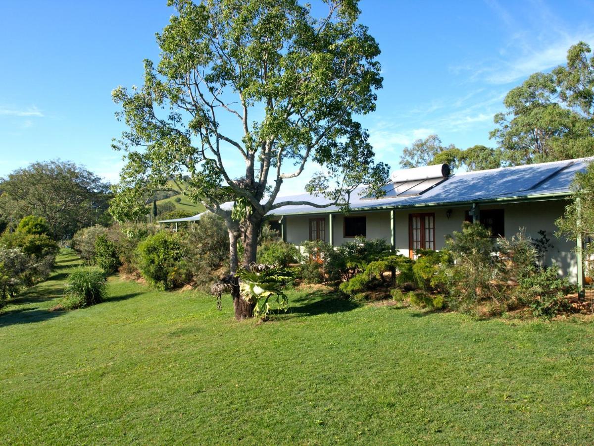 Amamoor Lodge Extérieur photo